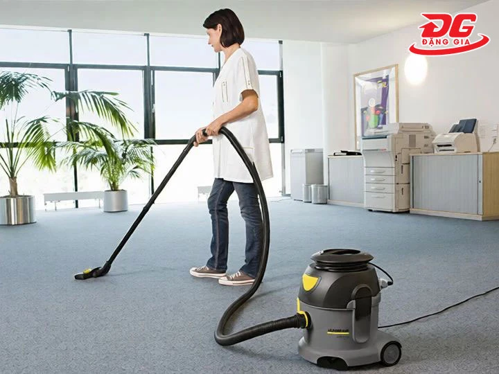 Máy hút bụi 10L Karcher T 10/1 Adv