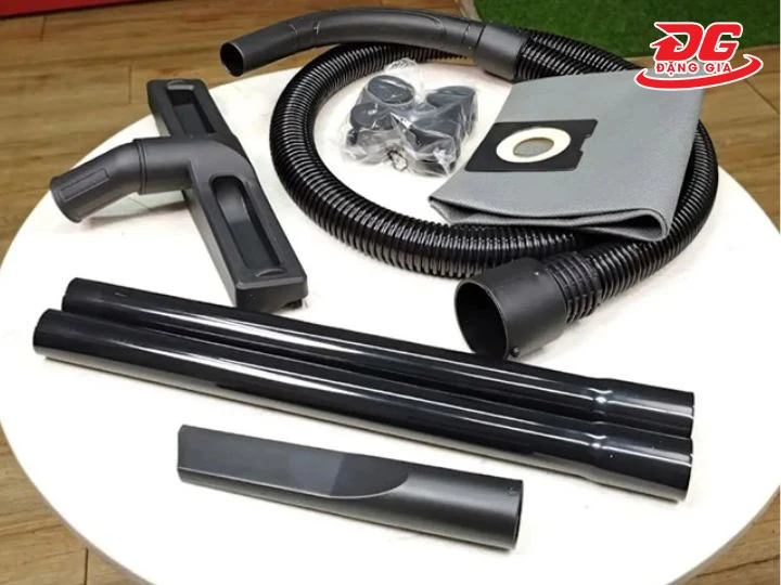 Máy hút bụi 10L nhiều linh kiện