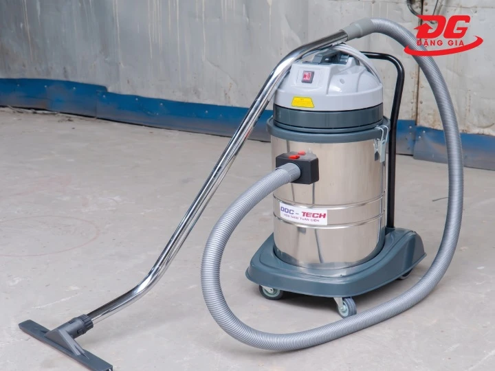 DQC-Tech 301H giúp rút ngắn thời gian thu gom bụi rác trên thảm và sàn cứng.