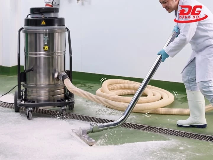 Máy hút bụi xuất hiện tiếng ồn, rung lắc bất thường