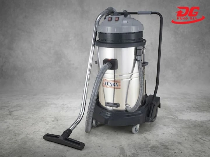 Máy hút bụi Amtek AT-70 (YB763)