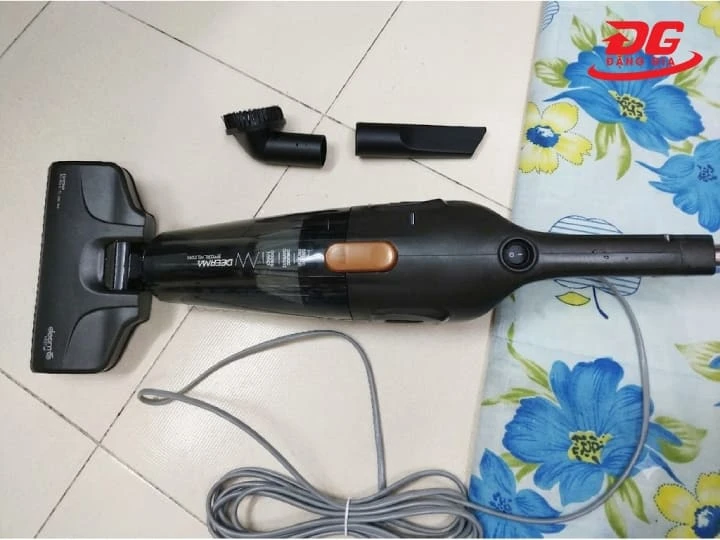 Bảo quản máy hút bụi Deerma ở nơi khô ráo, thoáng mát sau khi vệ sinh