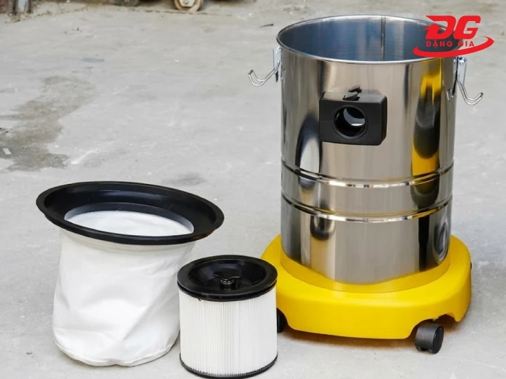 Túi lọc bụi giúp ngăn chặn bụi mịn lọt vào làm hỏng motor