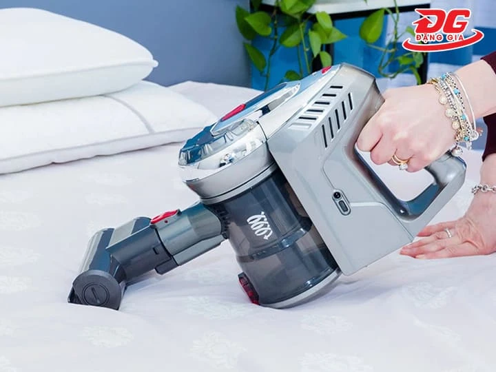 Máy hút bụi mini G8 động cơ không chổi than