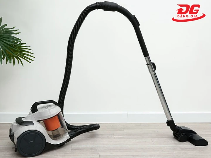 Máy hút bụi Philips XB1012/10 thiết kế tối giản