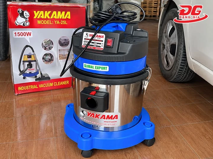  Máy hút bụi Yakama có thể hút được nước bẩn, chất lỏng trên sàn