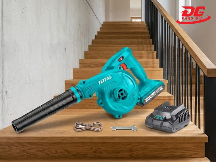 Model hút bụi Total cầm tay 
