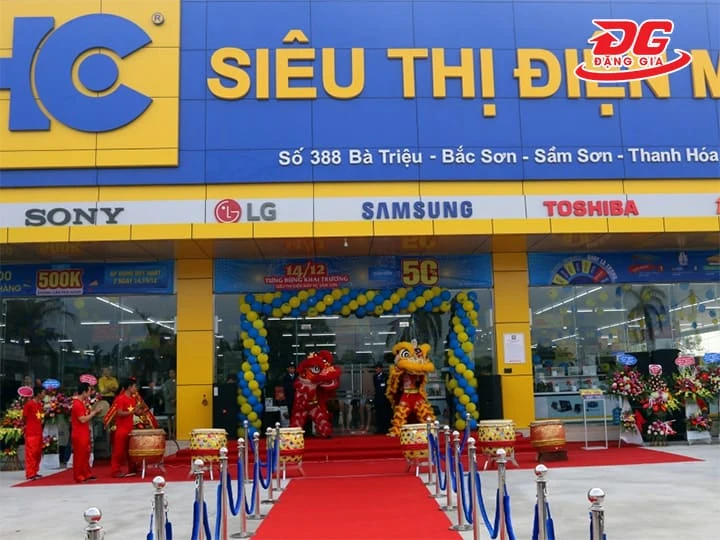 Siêu thị điện máy HC phân phối các dòng máy hút bụi gia đình và robot tự động
