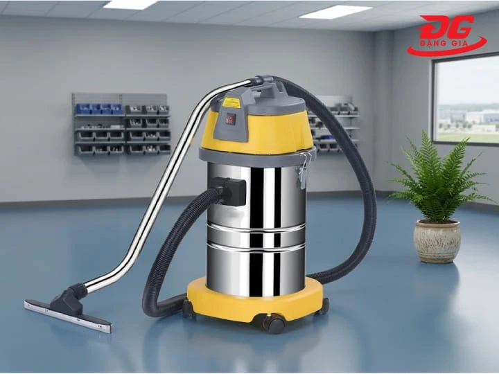 Model hút bụi dưới 3 triệu Kumisai KMS 40S