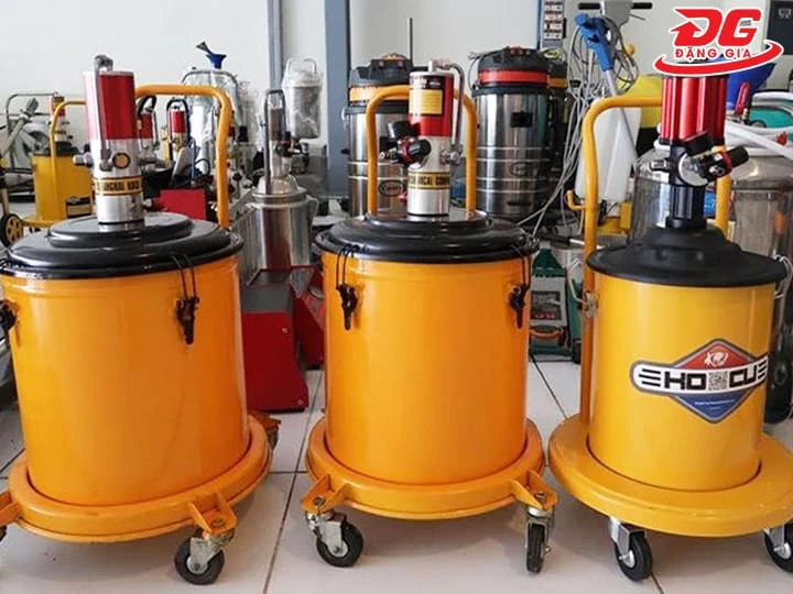 Chọn máy bơm mỡ theo tần suất sử dụng thực tế