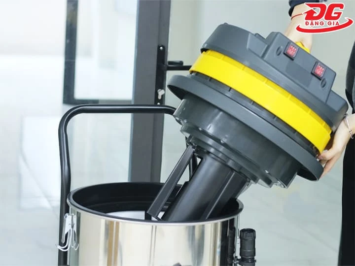 Kết cấu bền chắc, vật liệu bền bỉ