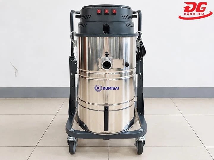 Kumisai KMS 360 có lưu lượng hút cực lớn, là giải pháp dọn dẹp nhà xưởng tối ưu
