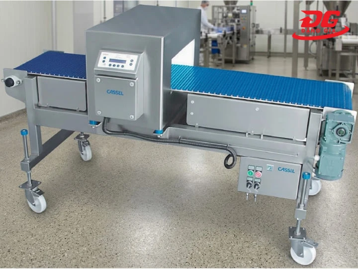 Máy dò kim loại băng tải là giải pháp kiểm tra tối ưu cho dược phẩm đã đóng gói hoặc đóng hộp