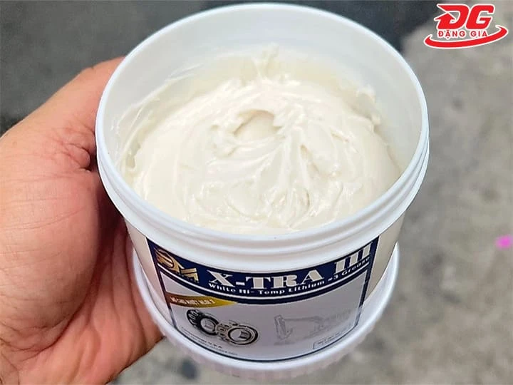 Mỡ bò trắng chịu nhiệt và kháng nước X-TRA III NLGI 3 bảo vệ chi tiết máy lâu dài
