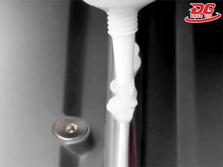 Mỡ giúp các chi tiết máy vận hành ổn định