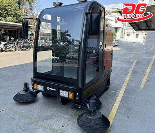 Xe quét rác ngồi lái Kumisai KMS S13 - pin lithium 2