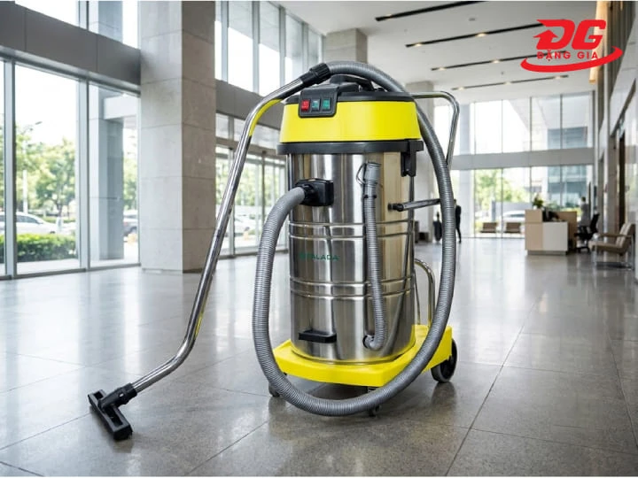 Palada PD803J với thùng chứa bụi dung tích 80L