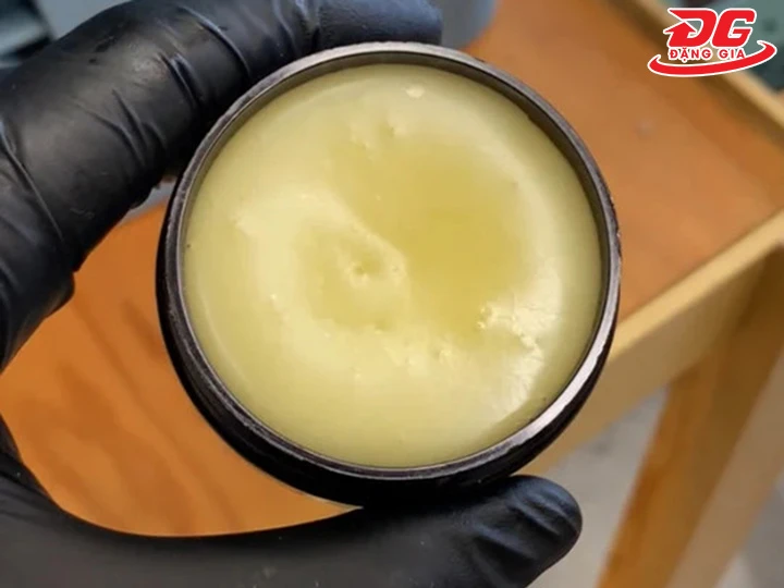 Xi sáp mịn, hiệu quả khi dùng 