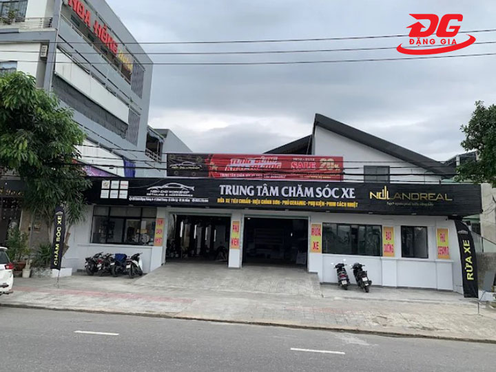 High-end Workshop