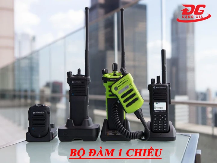 Bộ đàm 1 chiều: Ứng dụng, Ưu - Nhược điểm, Cách vận hành