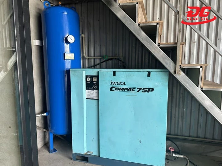 Máy nén khí cách âm 5HP - Giải pháp giảm ồn hiệu quả cho xưởng