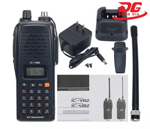 máy bộ đàm cầm tay Icom IC-V82