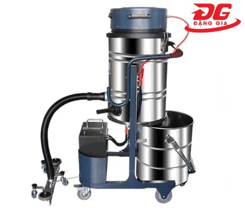 Máy hút bụi công nghiệp chạy acquy Kumisai KMS 67