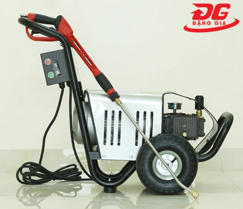 Máy rửa xe Lutian 3200PSI - 5.5KW 2