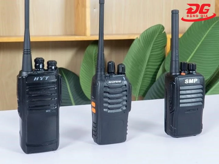 Bán bộ đàm 2km