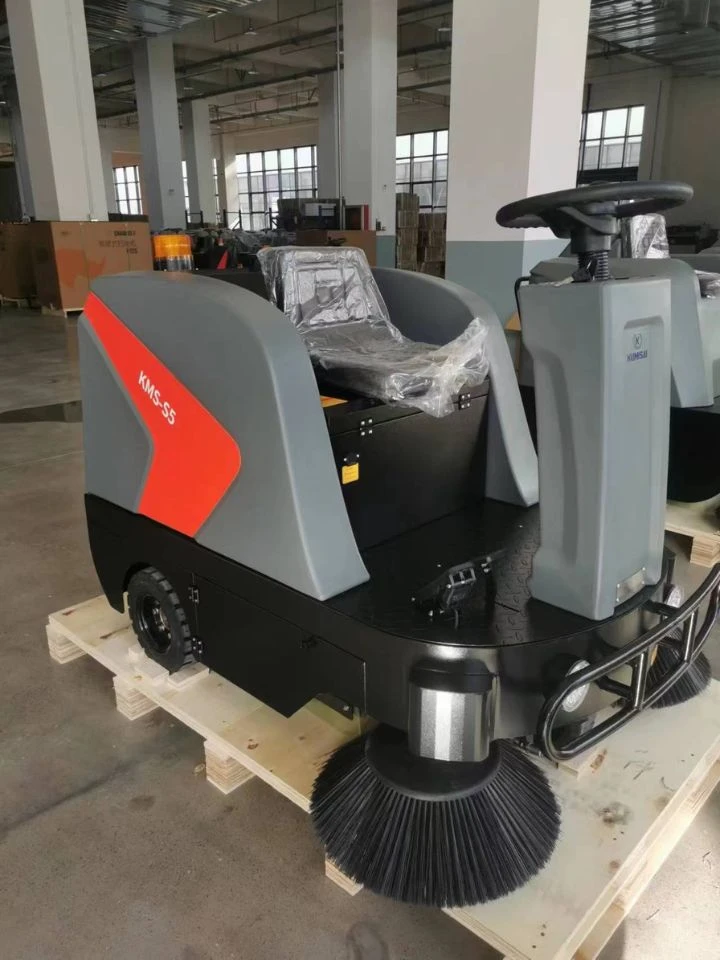 Bàn giao xe quét rác Kumisai KMS S5 cho nhà máy tại KCN Từ Sơn 2