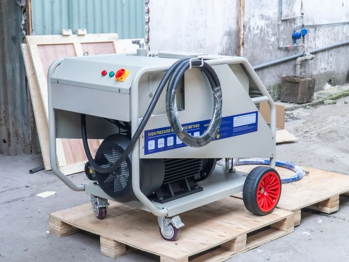 Hoàn tất bàn giao máy rửa xe cao áp Kumisai KMS 8018 tại nhà máy Hoàng Sơn 3