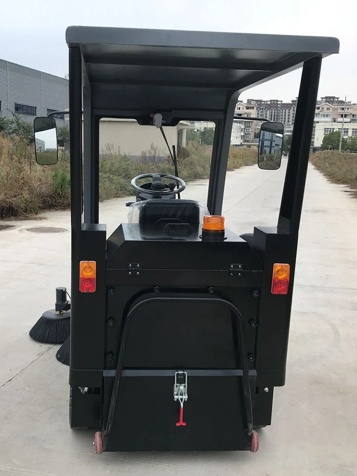 Bàn giao xe quét rác Kumisai KMS 1800E cho khu công nghiệp ở Quế Võ 2