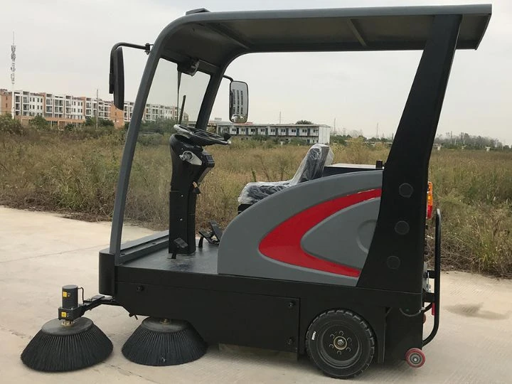 Bàn giao xe quét rác Kumisai KMS 1800E cho khu công nghiệp ở Quế Võ