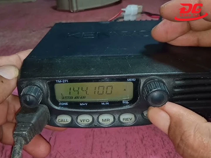 bộ đàm cố định Đàm thoại ổn định bất kể điều kiện thời tiết