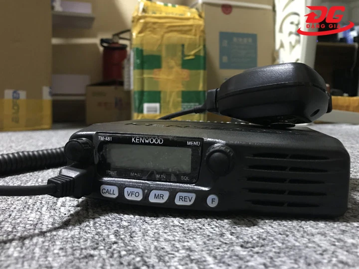 Bộ đàm cố định nhà Kenwood TM-481A