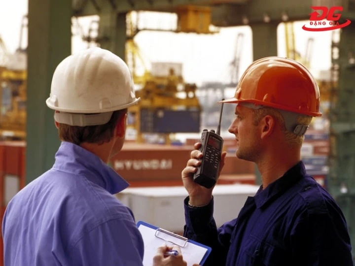 Bộ đàm Intercom dùng trong công nghiệp