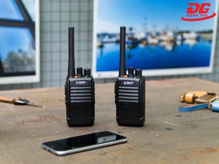 Top 8+ Bộ đàm Radio: Kết nối đơn giản, Liên lạc cực nhanh