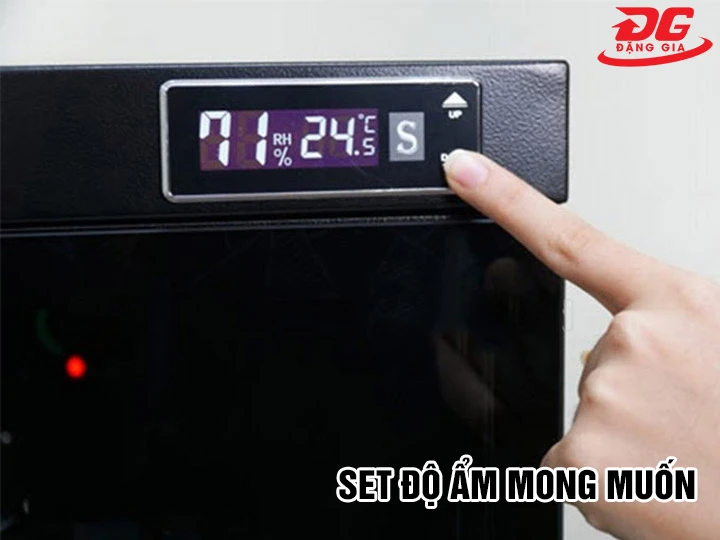 Cài độ ẩm tủ chống ẩm Hiniso