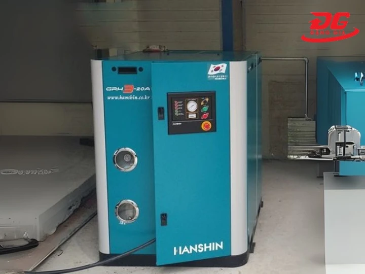 Chú ý đến độ ồn, điện áp, không gian lắp đặt