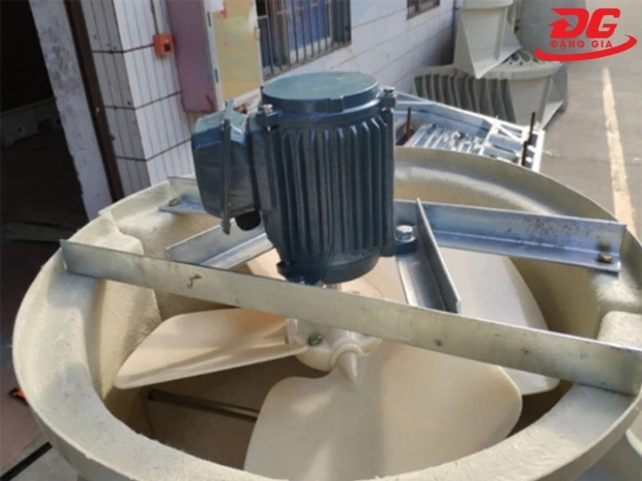 Tháp hạ nhiệt Liang Chi LBC-15RT hiệu năng cao