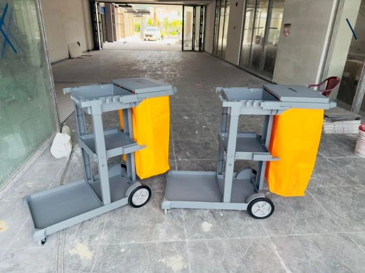 Đơn hàng xe đẩy quét rác 3 tầng Kumisai KMS 400 cho tòa nhà mới Vina Han
