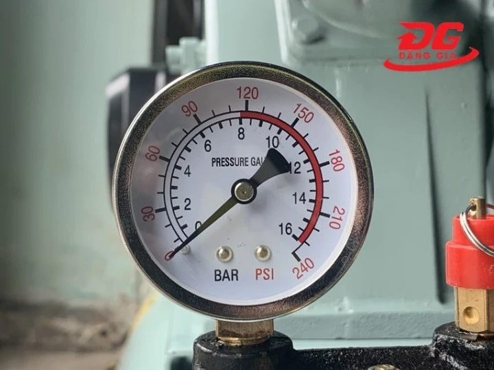 Duy trì áp suất ổn định, khí nén liên tục và đều đặn