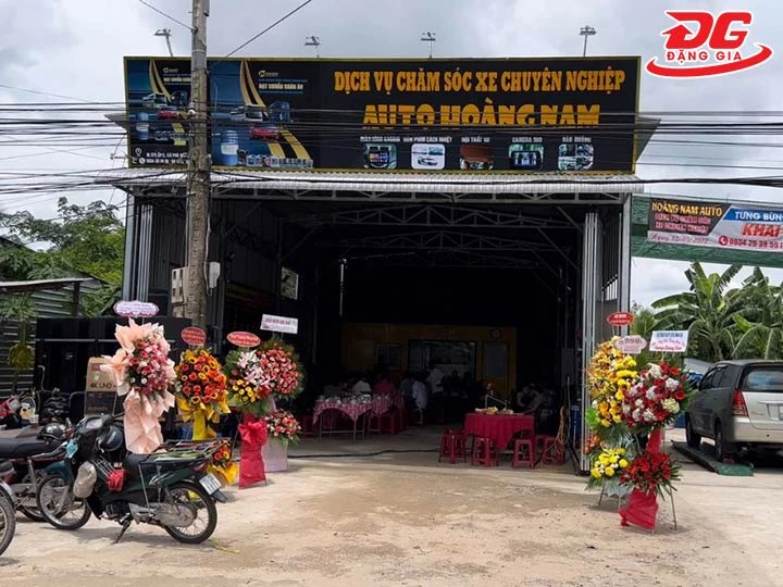 Garage Hoàng Nam