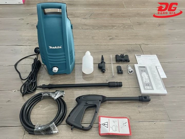 Giá máy rửa xe Makita