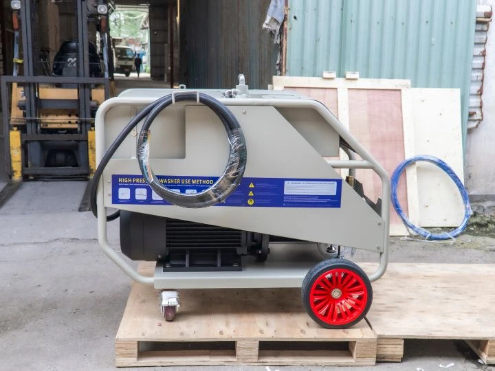 Hoàn tất bàn giao máy rửa xe cao áp Kumisai KMS 8018 tại nhà máy Hoàng Sơn 4