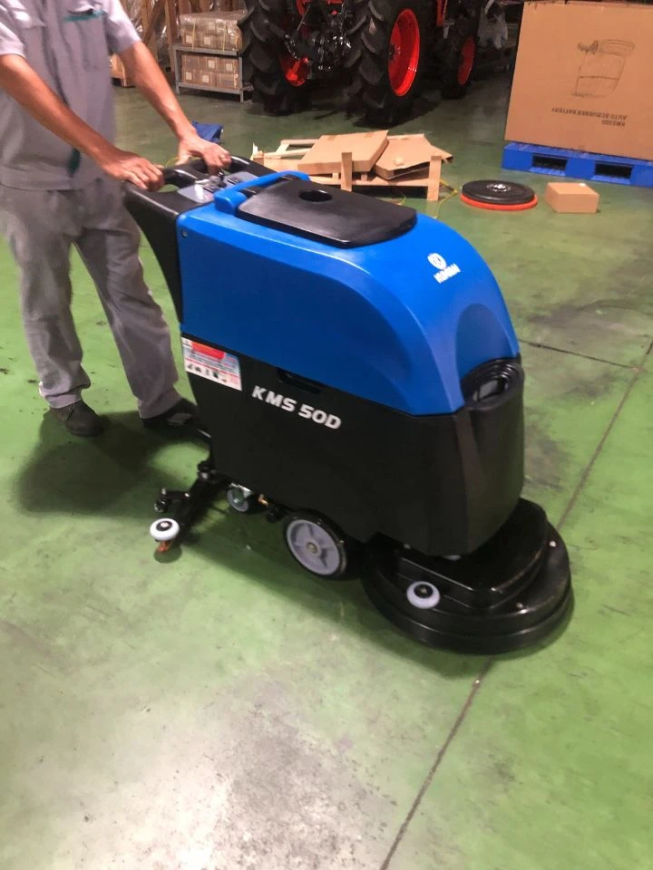 Giao hoàn tất máy chà sàn công nghiệp Kumisai KMS 50D cho Công ty Hưng Thịnh 3