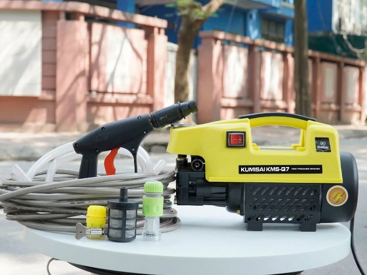 Giao tận nơi máy rửa xe Kumisai KMS Q7 tới tiệm sửa xe bình dân tại Hà Nam 3