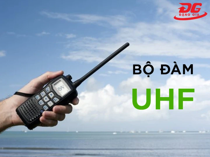 Bộ đàm UHF: Nhỏ gọn, Tiện lợi, Sóng vẫn khỏe bất ngờ!