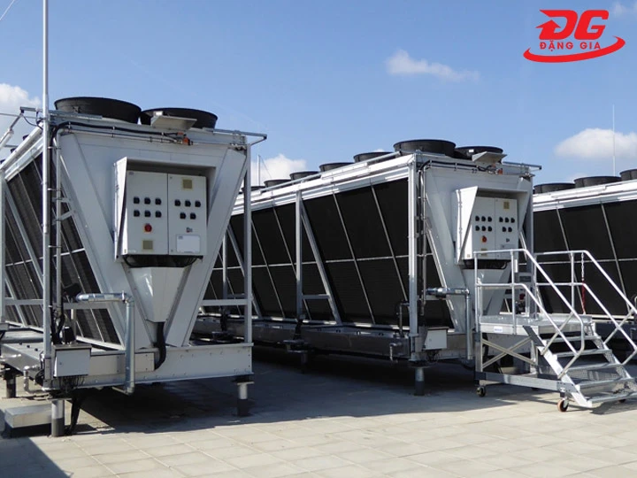 Kinh nghiệm vàng chọn mua tháp giải nhiệt khô chuẩn chỉnh