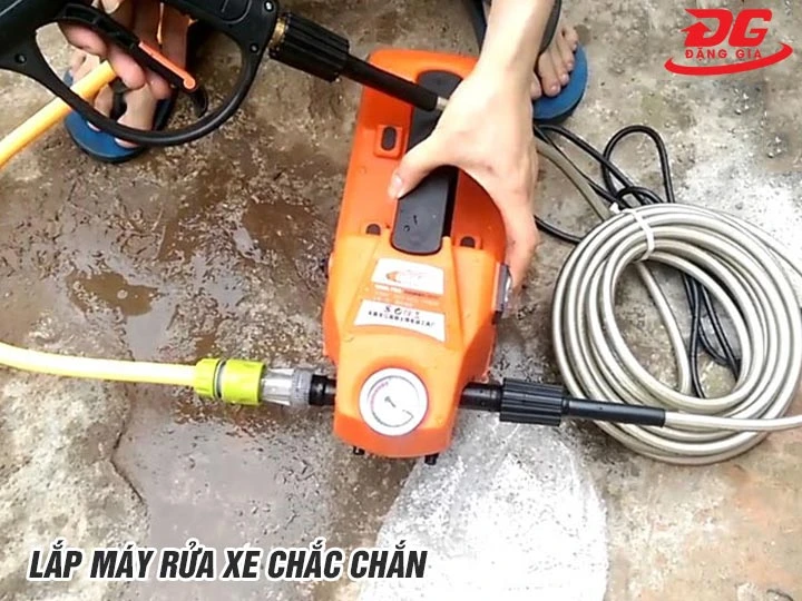 Lắp máy rửa xe Boss